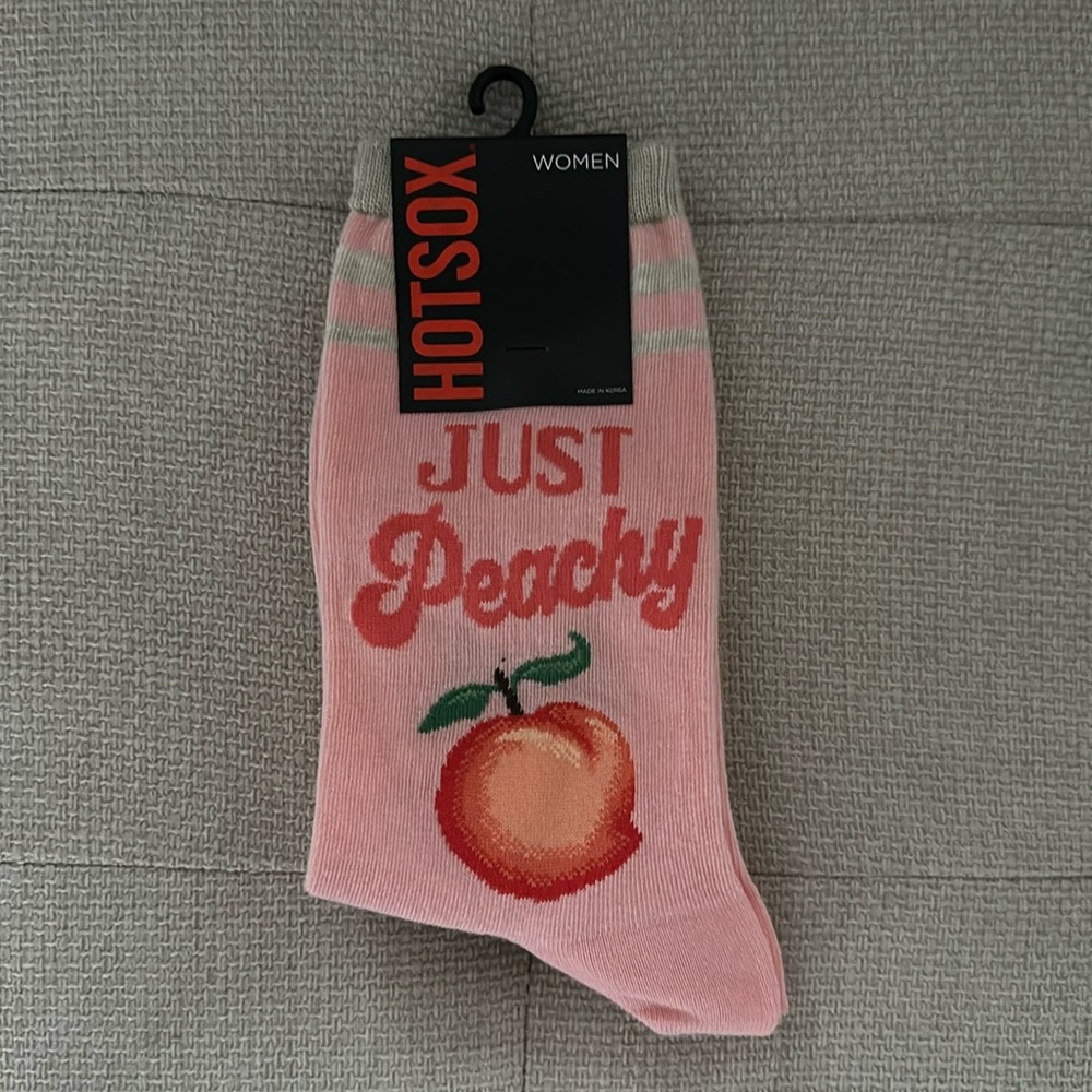 Hot Sox Women’s Socks - Just Peachy